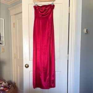 Lucy in the Sky Satin Pleated Strapless Maxi Dress in Cherry, size: s